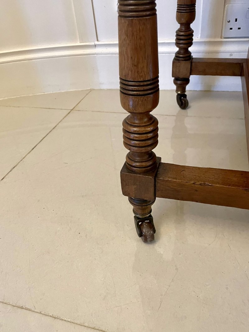 Antique Victorian Quality Walnut Freestanding Davenport - Image 17